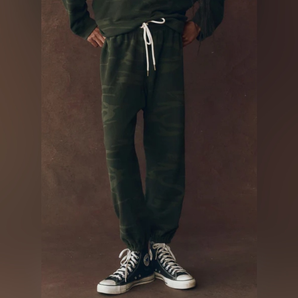 THE GREAT. Dark Green Camo Drawstring Joggers
